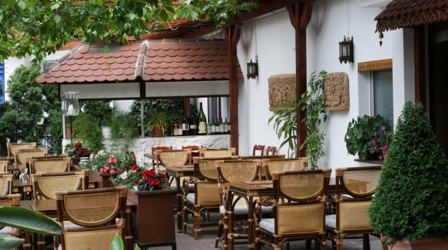 Hotel Pfauen ウムキルヒ エクステリア 写真